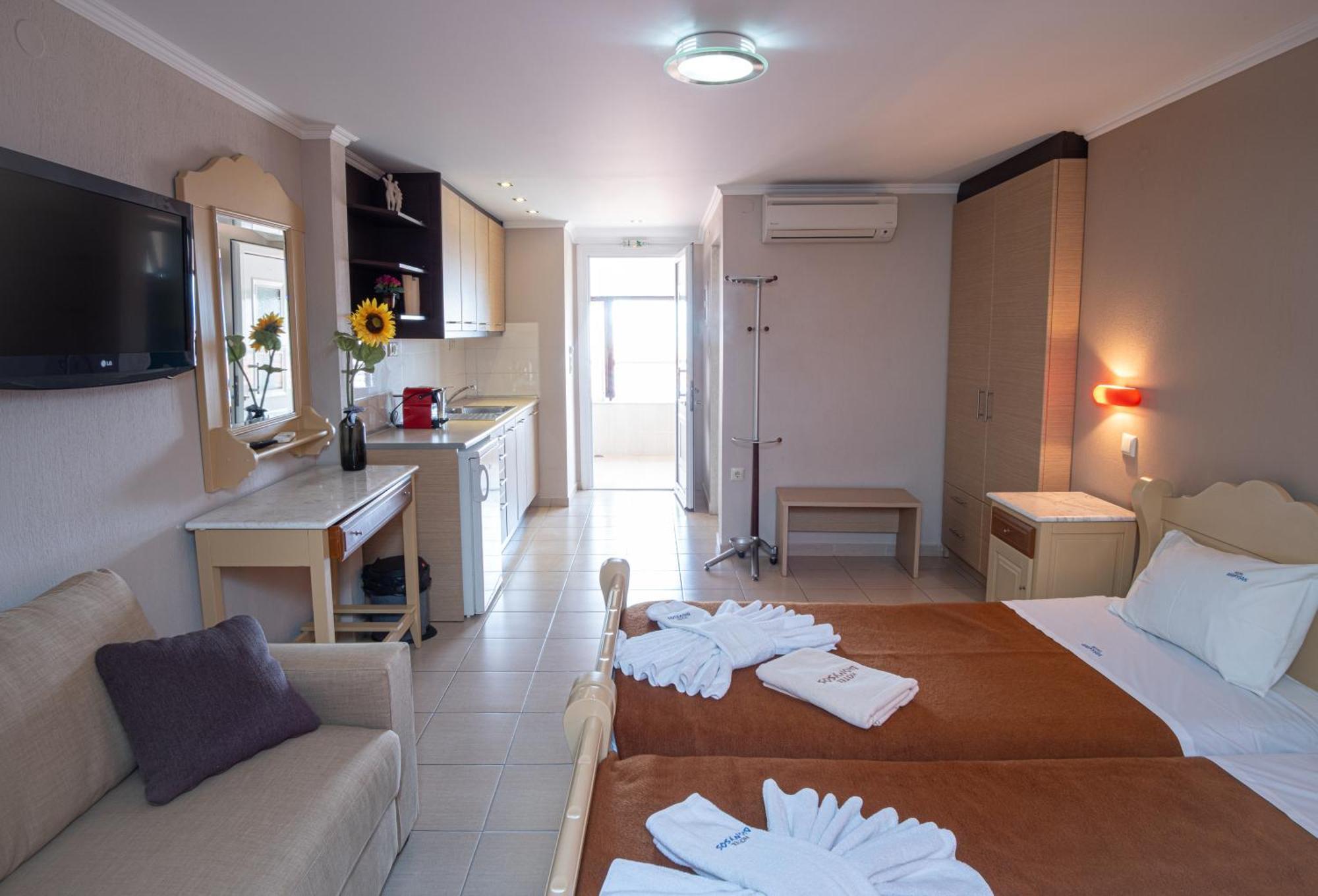 Hotel Dionysos Polichrono 波利克罗诺 外观 照片