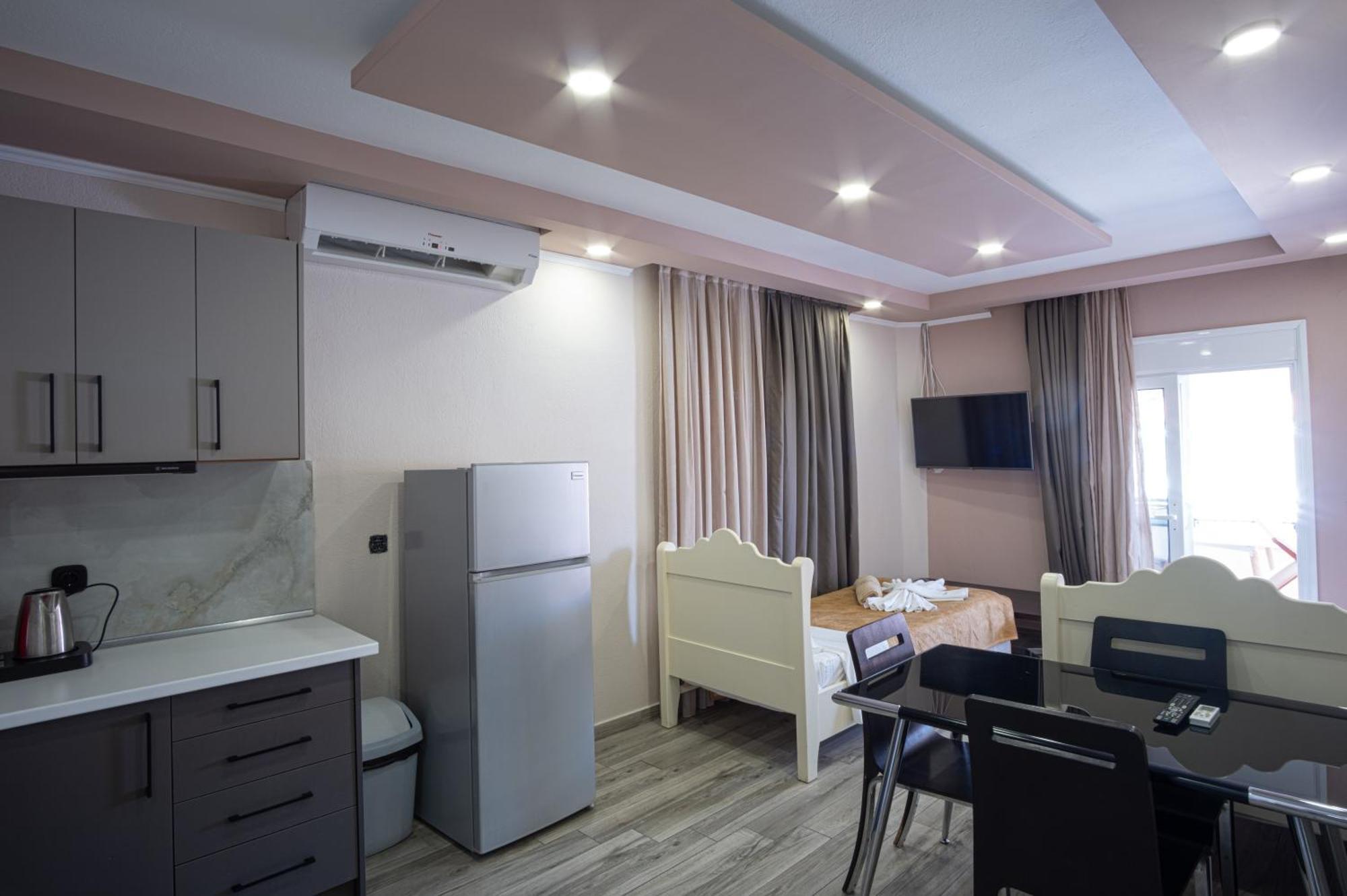 Hotel Dionysos Polichrono 波利克罗诺 外观 照片